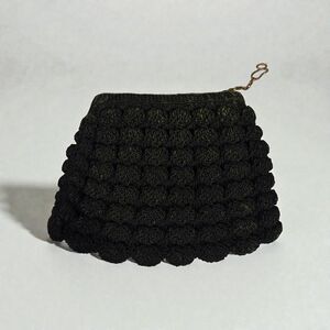 Antique 1920s Crocheted Coin Purse Art Deco Scalloped Evening Bag w/ Zipper